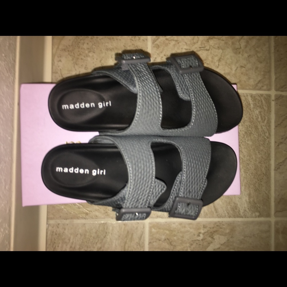 MADDEN GIRL SHOES